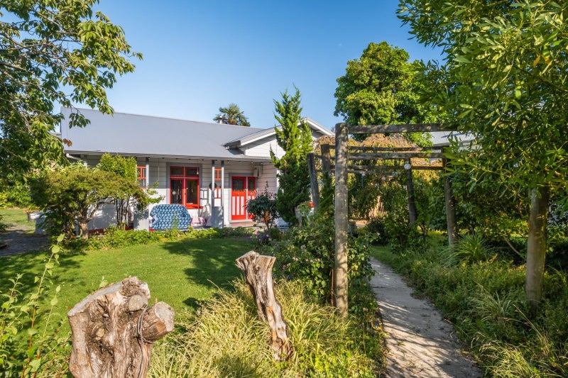 30 Parau Street, Kaiti, Gisborne - Carousel 1