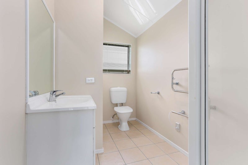 12 Bicknell Road, Favona, Auckland - Carousel 12