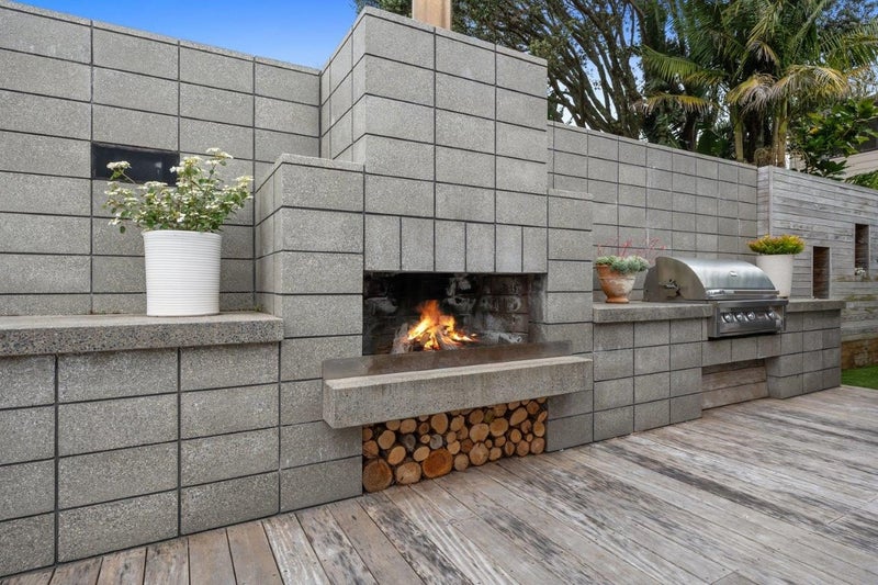 18A Selwyn Crescent, Forrest Hill, Auckland - Carousel 2