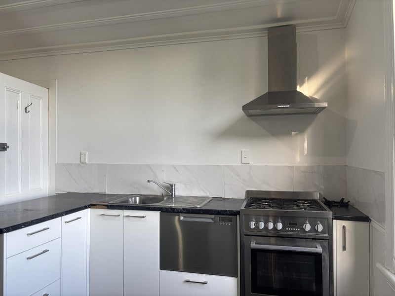 12 Evelyn Street, Eden Terrace, Auckland - Carousel 2