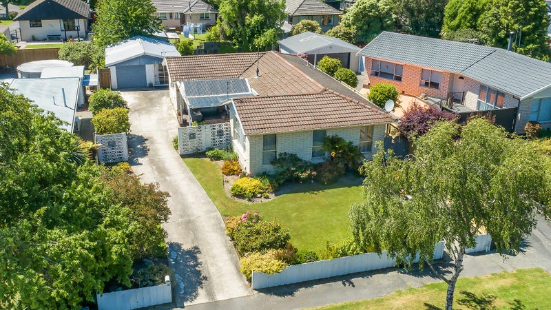 26 Jenkins Avenue, Redwood, Christchurch - Carousel 1