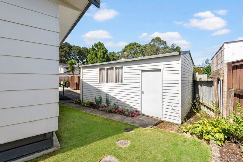 38 Waterford Road, Fitzroy, Hamilton - Carousel 14