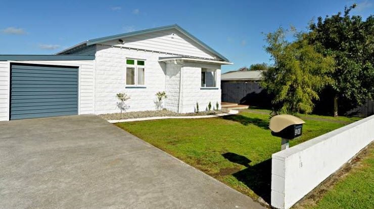 1/83 Manuroa Road, Takanini, Auckland - Carousel 1