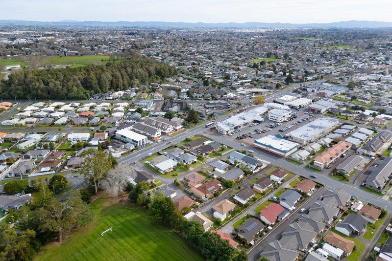 216B Peachgrove Road, Claudelands, Hamilton - Carousel 28