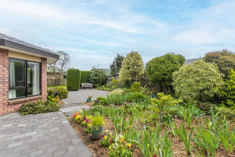 64 Cedar Drive, Paraparaumu Beach, Paraparaumu - Carousel 2