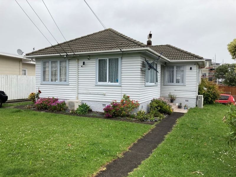 21 Churchill Avenue, Manurewa, Auckland - Carousel 2