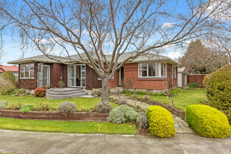 16 Toorak Avenue, Avonhead, Christchurch - Carousel 1