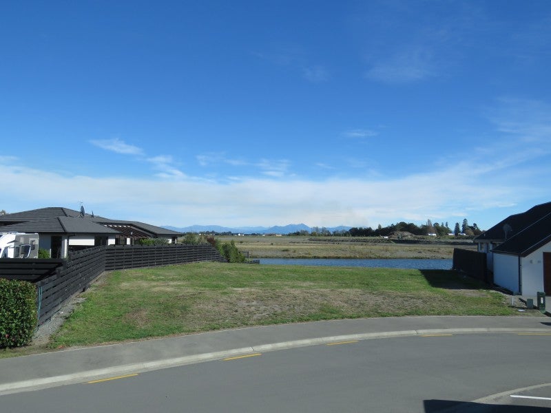 19 Waterton Point, Huntingdon, Ashburton - Carousel 1