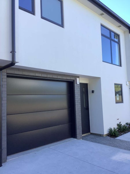 2/677 Worcester Street, Linwood, Christchurch - Carousel 2