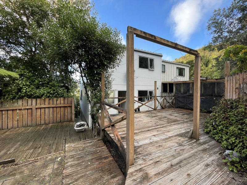 3B Buxton Avenue, Karori, Wellington - Carousel 19