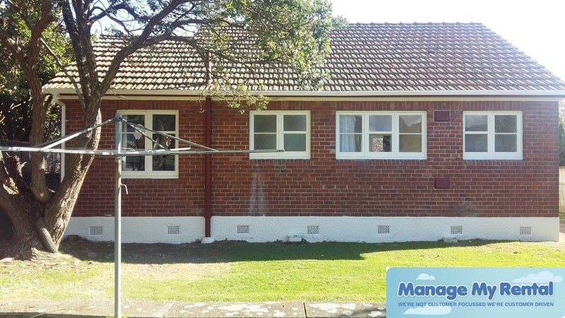 7 Brown Grove, Fairfield, Lower Hutt - Carousel 10