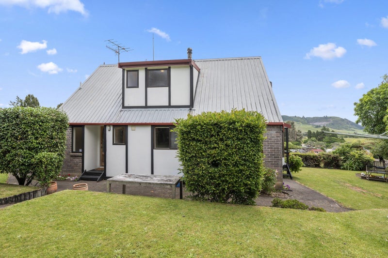 7 Rika Place, Kawaha Point, Rotorua - Carousel 16