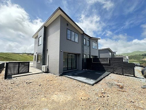 50 Oakum Road, Whitby, Porirua - Carousel 15