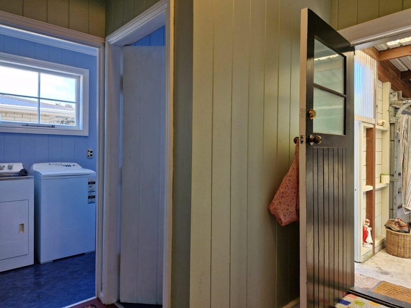 192 Carrington Street, Lower Vogeltown, New Plymouth - Carousel 19