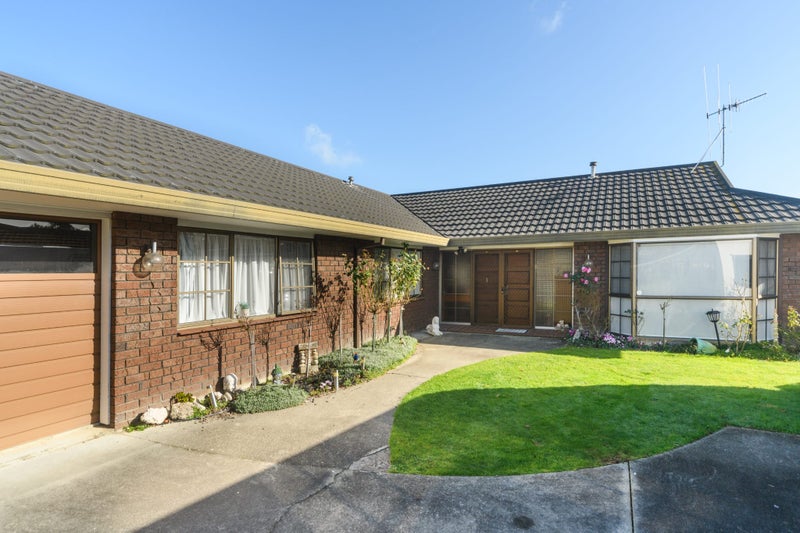 44 Pencarrow Street, Highbury, Palmerston North - Carousel 2