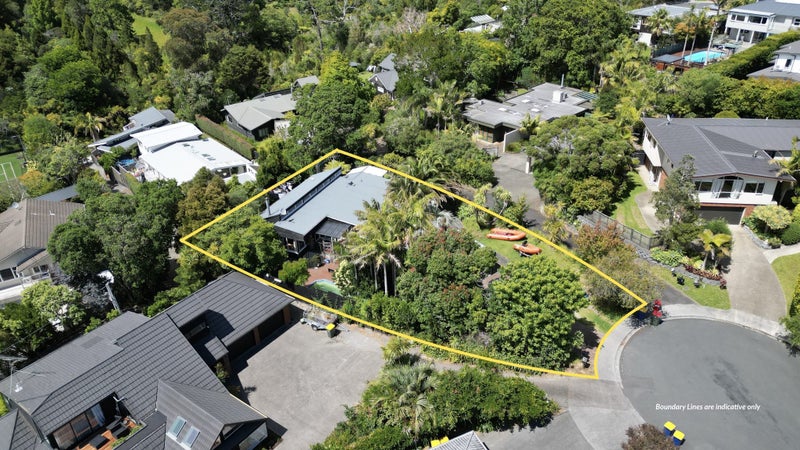 14 Cloverly Crescent, Campbells Bay, Auckland - Carousel 2