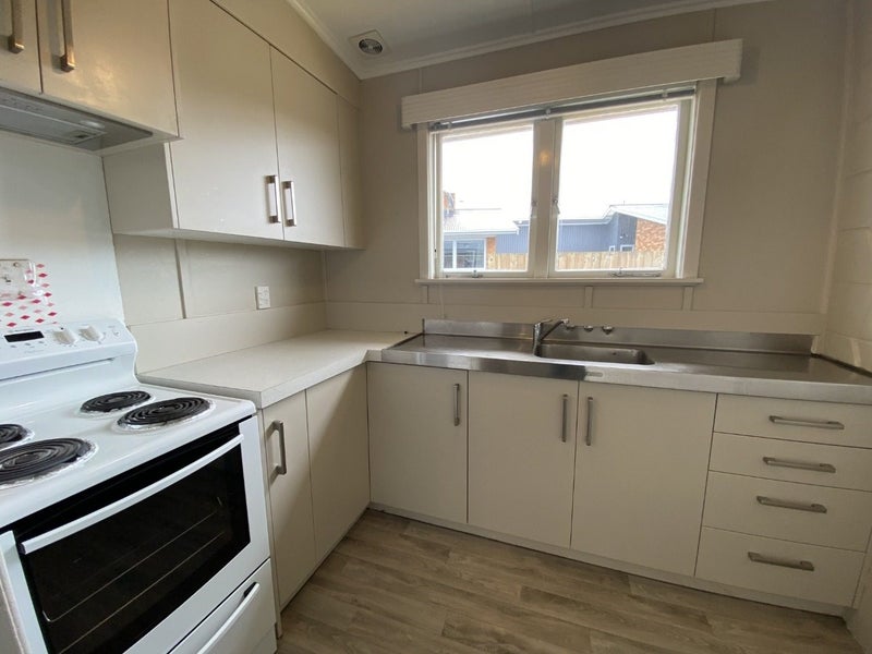 8A Howell Avenue, Riverlea, Hamilton - Carousel 2