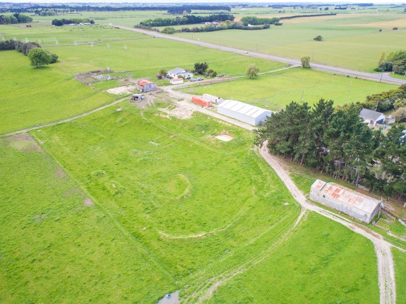 3125 State Highway 1, Sanson, Palmerston North - Carousel 2