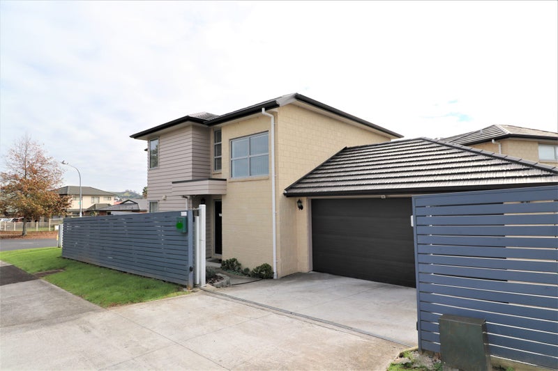 69 Gadsby RD, Favona, Auckland  - Carousel 2