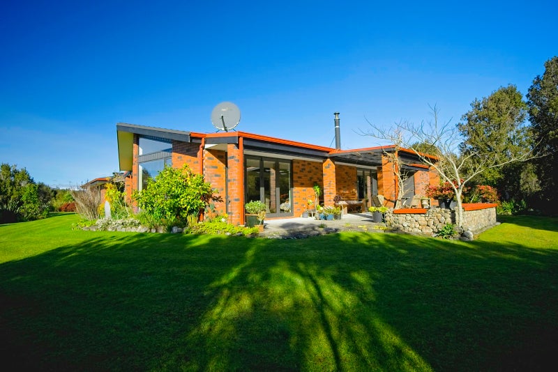 114 Brickfield Road, Blue Spur, Hokitika - Carousel 2