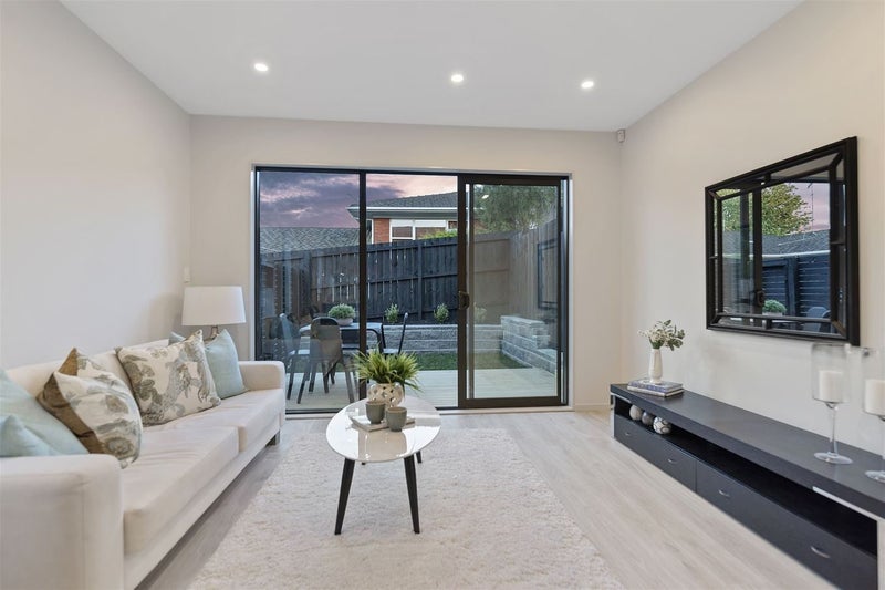 3/20 Eban Avenue, Hillcrest, Auckland - Carousel 1