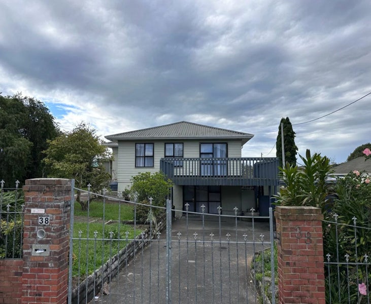 38 Terry Street, Blockhouse Bay, Auckland - Carousel 1