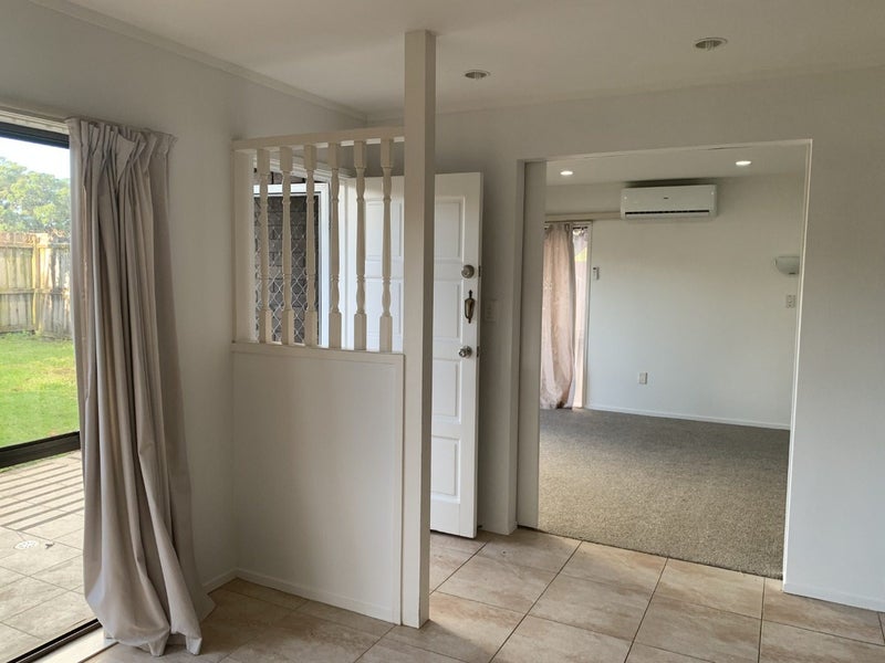 26 Marewa Road, Greenlane, Auckland - Carousel 2