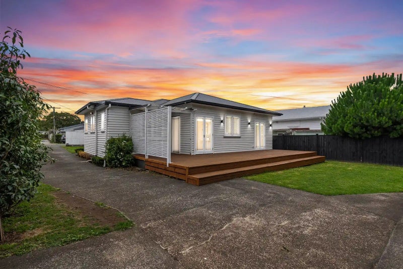 15 Cairnfield Road, Kensington, Whangarei - Carousel 1