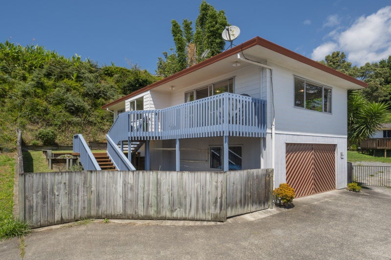 16A Nicolas Place, Judea, Tauranga - Carousel 1