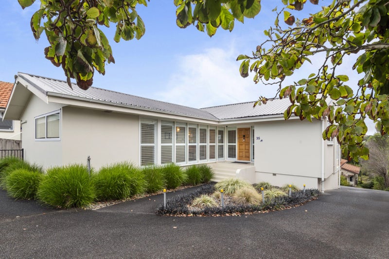 35 Onewa Road, Northcote, Auckland - Carousel 2