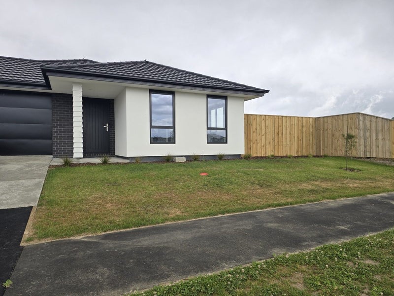 14 Timmins Street, ELGIN - Carousel 1