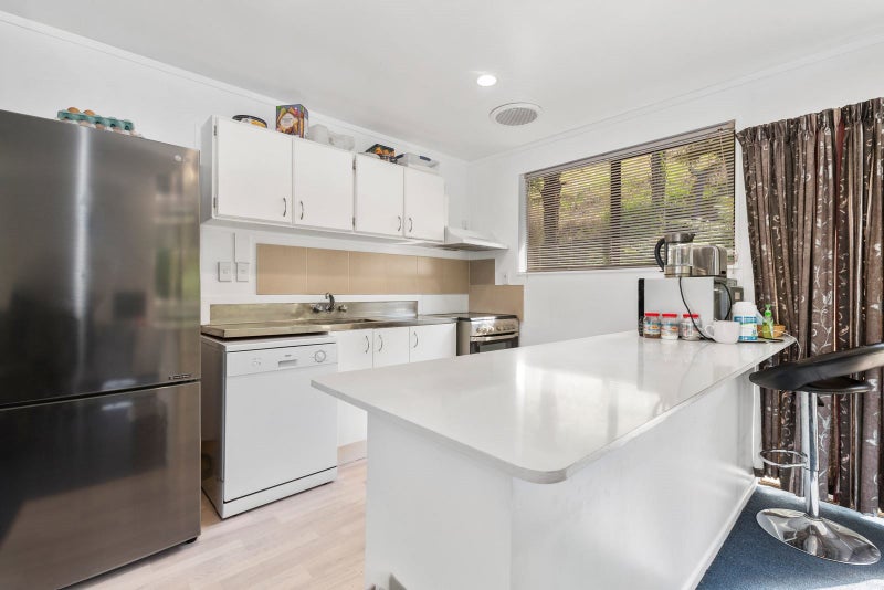 12 Edward Street, Western Heights, Rotorua - Carousel 2