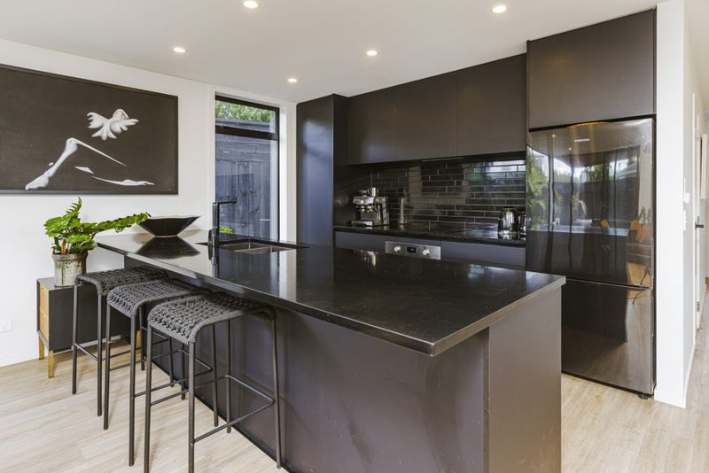 15C Helga Crescent, Te Atatū Peninsula, Auckland - Carousel 2