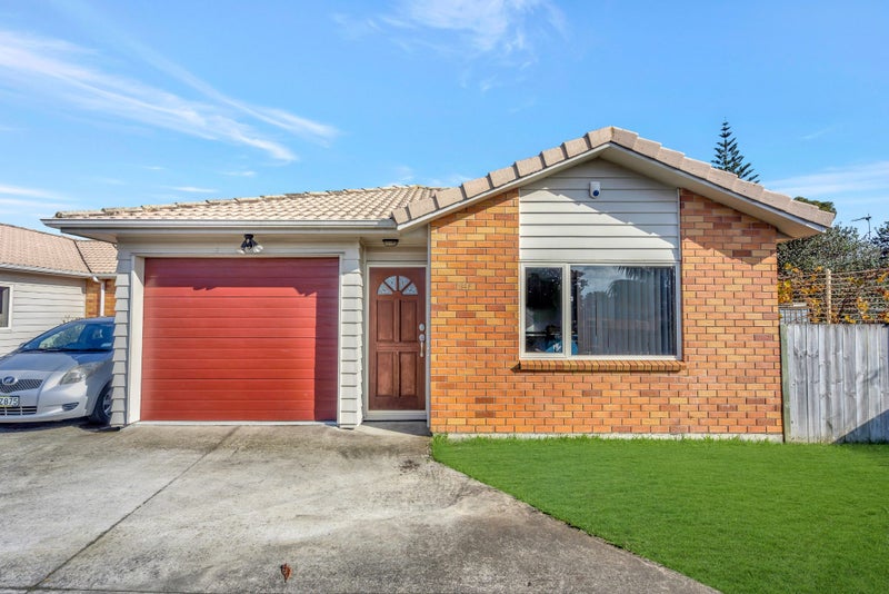 34B Gifford Road, Papatoetoe, Auckland - Carousel 1