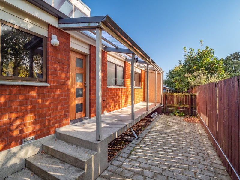 9C Kirkland Street, Green Island, Dunedin - Carousel 1