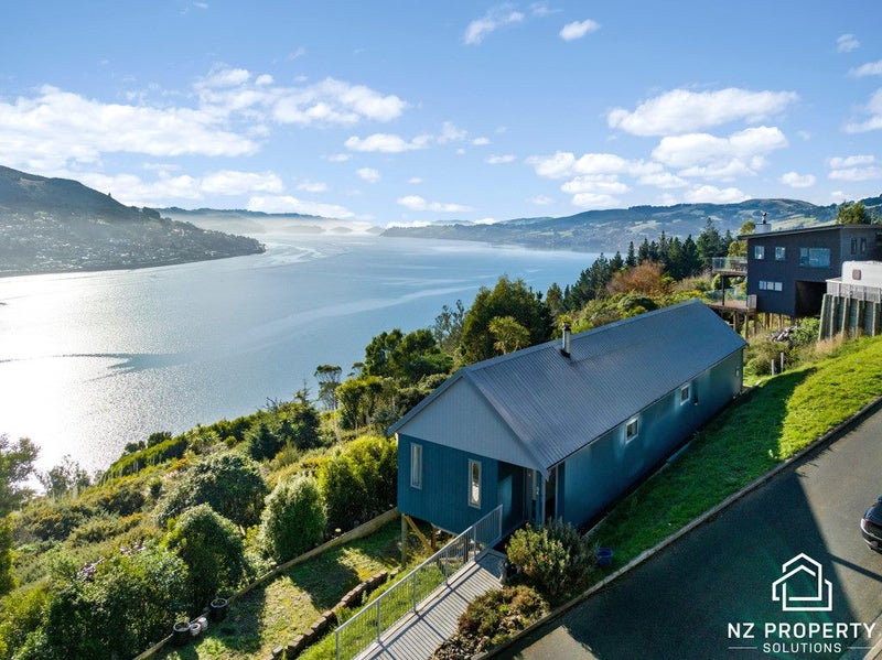 94 Connell Street, Waverley, Dunedin - Carousel 1