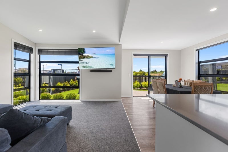 16 Tanuku Lane, Te Puke, Te Puke - Carousel 2