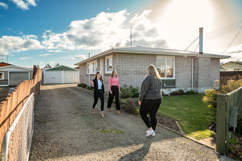 5 Moana Crescent, Redwoodtown, Blenheim - Carousel 1