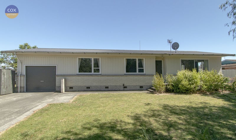 2 Skerrett Crescent, Tamatea, Napier - Carousel 1