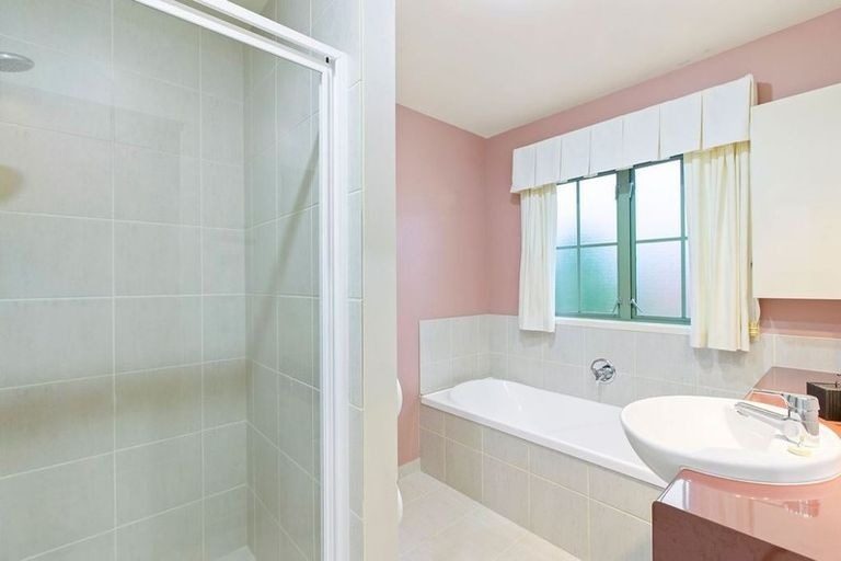 28 Parkwood Crescent, Gulf Harbour, Whangaparaoa - Carousel 9