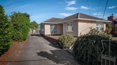 8 Meon Street, Aranui, Christchurch - Carousel 1
