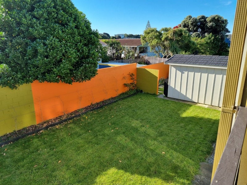 8/3 Richard Street, Belmont, Lower Hutt - Carousel 20