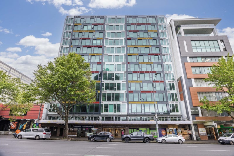 1014/135 Hobson Street, Auckland Central, Auckland - Carousel 1