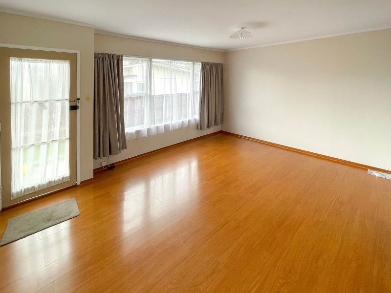 3/204 Birkdale Road, Birkdale, Auckland - Carousel 3