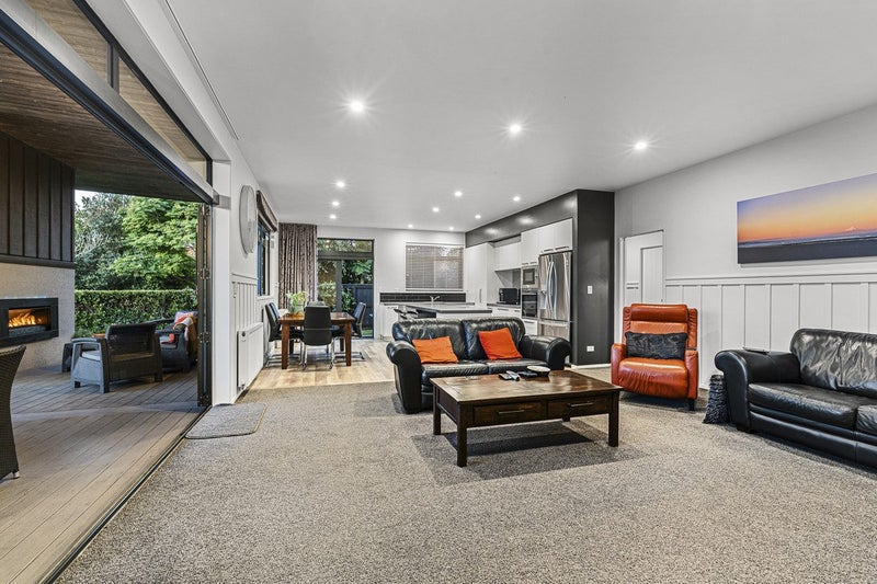 14E Clinton Street, Fitzroy, New Plymouth - Carousel 1