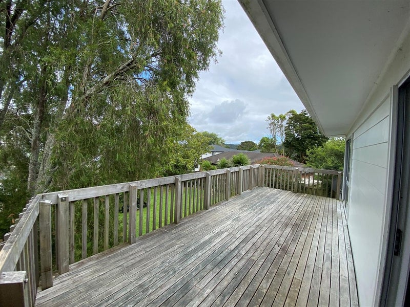 21 Ranui Avenue, Ranui, Auckland - Carousel 1