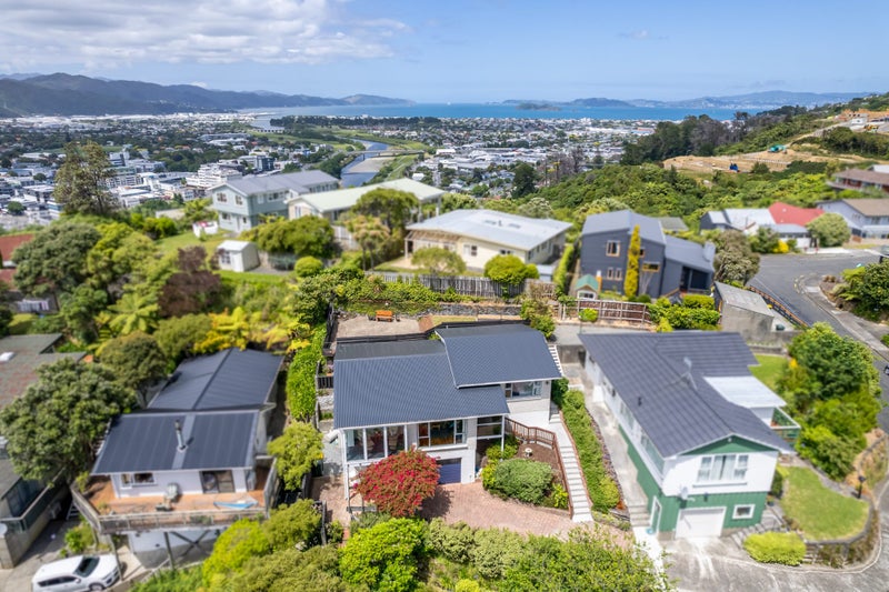 23 Harbour View Road, Harbour View, Lower Hutt - Carousel 30
