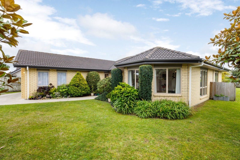 49 Darjon Drive, Huntington, Hamilton - Carousel 1