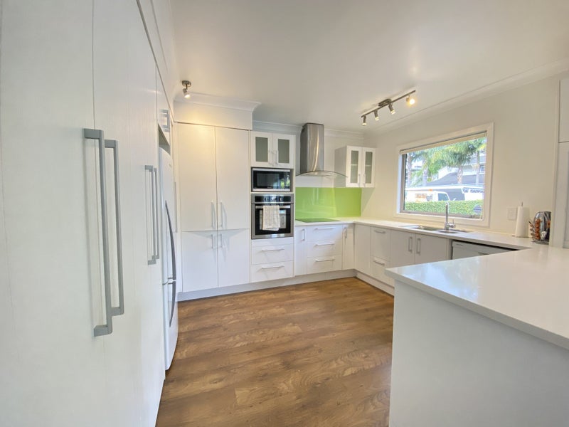 2/17 Eltham Road, Kohimarama, Auckland - Carousel 2