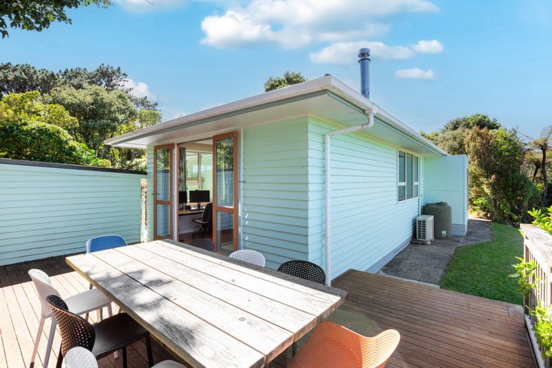33 Finnimore Terrace, Vogeltown, Wellington - Carousel 2